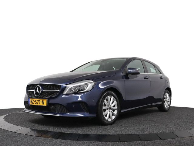 Mercedes-Benz A-Klasse 160 Ambition Automaat Navi/Sportstoelen/PDC voor en achter