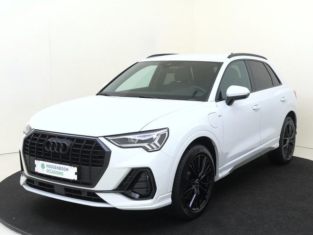 Audi Q3 45 TFSI e S edition