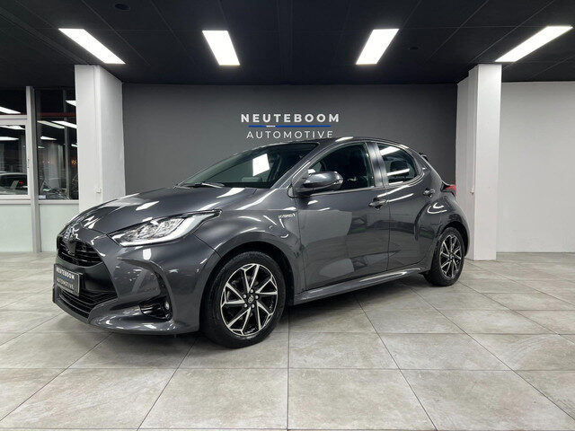 Toyota Yaris 1.5 Hybrid Dynamic | Carplay | Camera | Cruise|