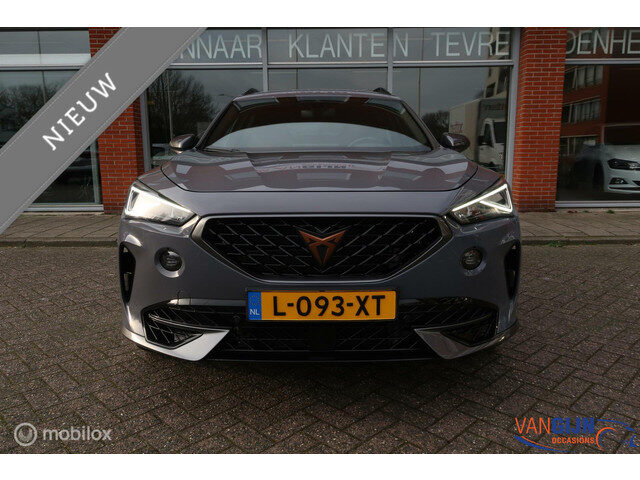 Cupra Formentor 2.0 TSI 4DRIVE 310 PK Kuip stoelen