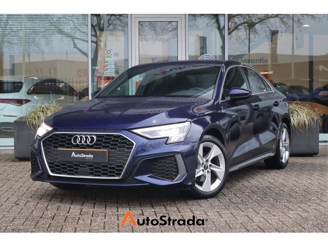 Audi A3 Limousine 30 S-Line TFSI 110pk | Virtual | Climate | Adaptive Cruise | Navigatie | Carplay |