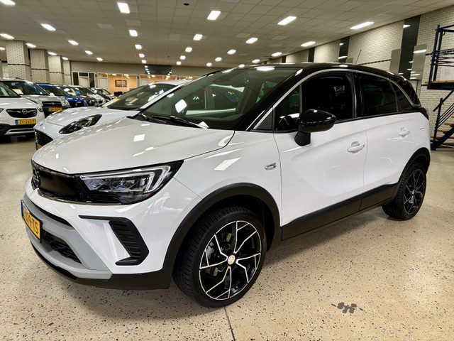 Opel Crossland 1.2 T Sport 130pk Navigatie PDC ECC PDC Camera LED