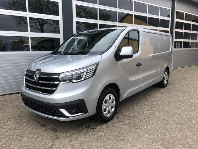 Renault Trafic E-Tech T29 L2H1 52 kWh Comfort