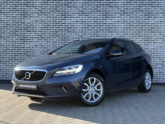 Volvo V40 Cross Country 1.5 T3 Polar+ Luxury