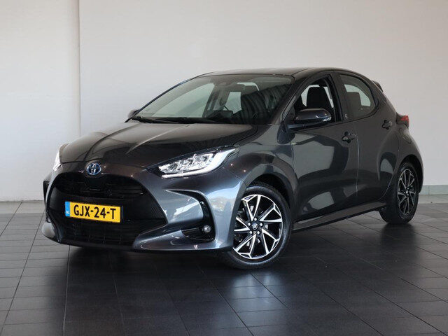 Toyota Yaris 1.5 Hybrid Team Deutschland