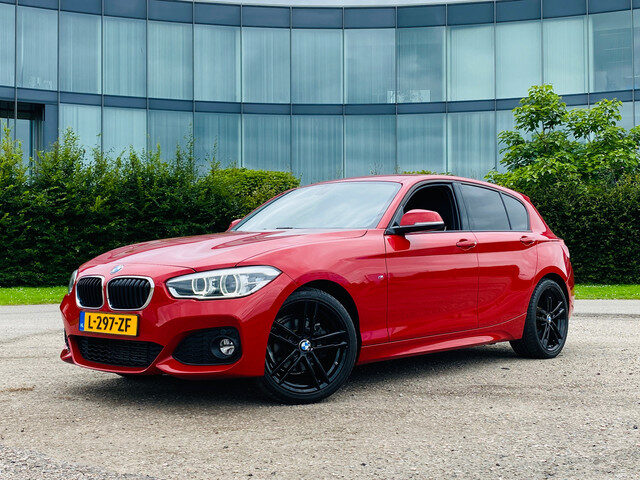 BMW 1 Serie 116i M-Sport High Executive LED LEDER NAVI SPORTSTOELEN 18"