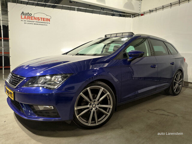Seat Leon ST TSI 116pk FR-Style Ultimate Edition 85kw Panoramadak / Carplay / A.Camera / 19 inch