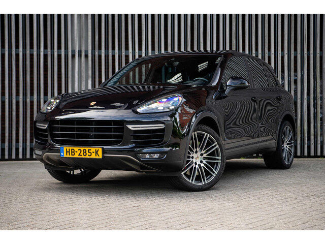Porsche Cayenne (M2015) 4.8 V8 Turbo 520pk |DEALER ONDH| VOL OPTIES| Panorama|18-weg Stoelen + koeli