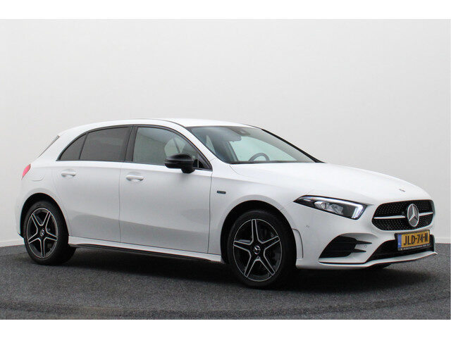 Mercedes-Benz A-Klasse 250 e Business Solution AMG Limited