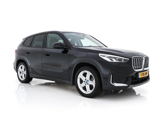 BMW iX1 xDrive30 Launch Edition 67 kWh [ 3-Fase-11kW ] {SOH-100%}