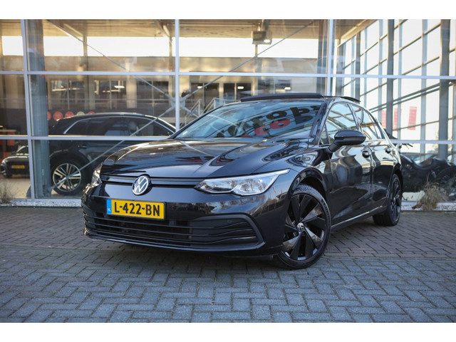Volkswagen Golf 1.5 eTSI Style | Pano | Massage |