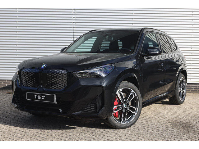 BMW iX1 eDrive20 M Sport