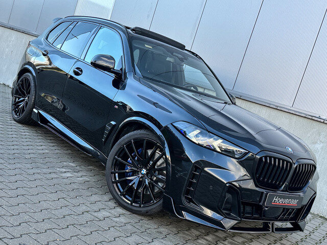 BMW X5 XDrive50e 490Pk M-sport Black Carbon Hk Pano 22Inch