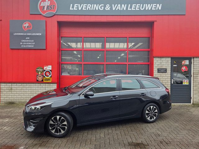 Kia Ceed Sportswagon 1.6 GDI PHEV DynamicPlusLine Stoel+ stuurverwarming/ Navigatie/ Elec. Achterkle