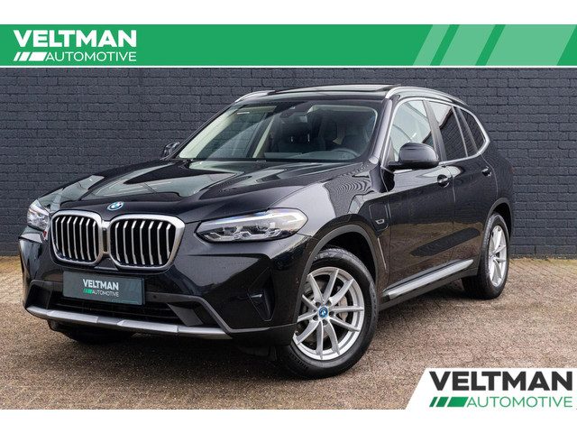 BMW X3 xDrive30e High Executive PANORAMADAK TREKHAAK MEMORY CAMERA