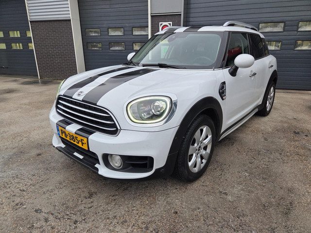 MINI Countryman Mini 1.5 Cooper, Automaat, Trekhaak, Navigatie/ telefoon/ PDC.