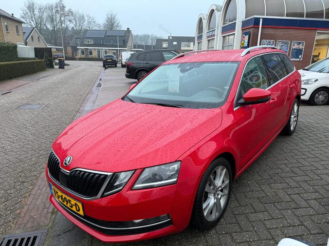 Škoda Octavia Combi 1.5 TSI Style I CANTON I Camera I Carplay Trekhaak