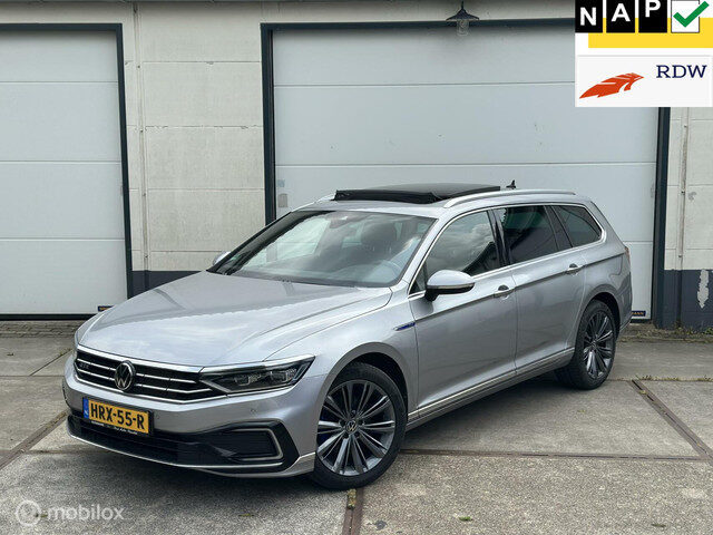 Volkswagen Passat Variant 1.4 TSI GTE PHEV | HUD | Digitaal