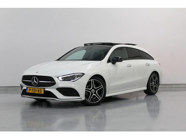 Mercedes-Benz CLA Shooting Brake 180 AMG Line 136PK, RIJKLAAR!! | PANORAMADAK | METALLIC LAK | DEELS