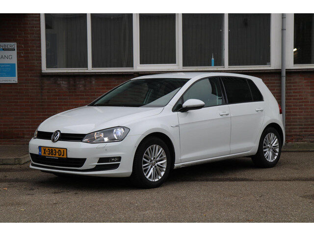 Volkswagen Golf 1.4 TSI 150PK ACT Business Edition / multi stuur / Navi / Stoelverwarming