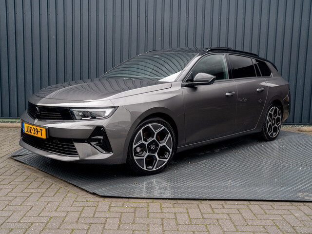 Opel Astra Sports Tourer 1.2 Turbo Ultimate | Panodak | Stoelgeheugen | Leder |