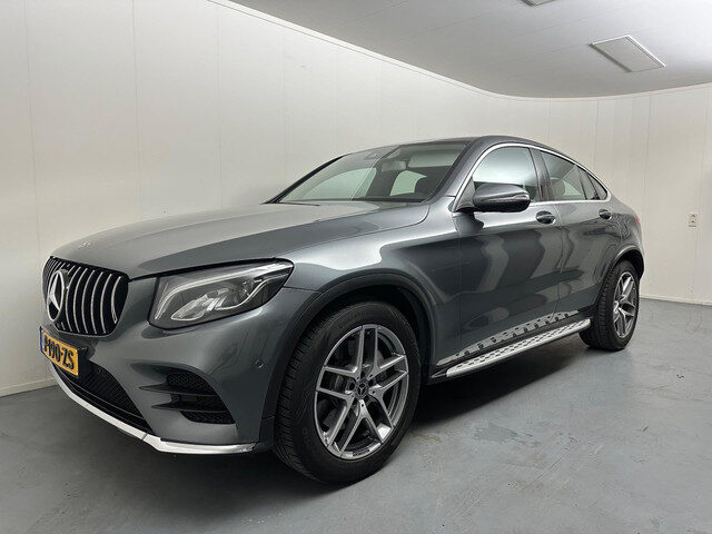 Mercedes-Benz GLC Coupé 250 4MATIC Edition 1 # AMG # Pano # AppleCarPlay # 360 Camera # 19"