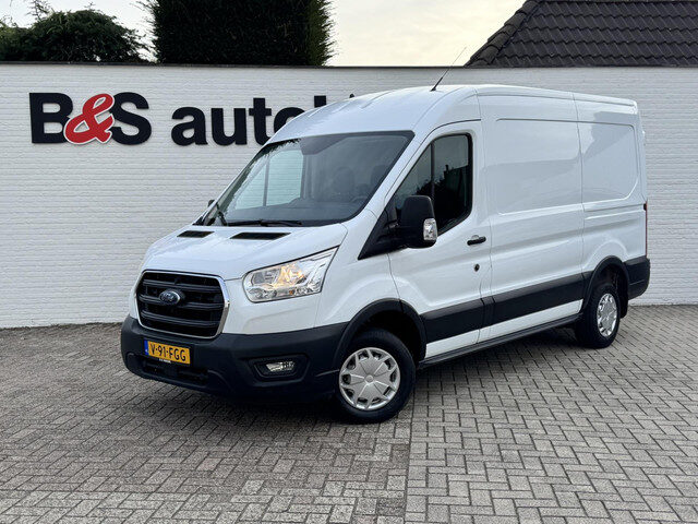 Ford Transit 130pk L2H2 Trend Airco Cruise Pdc 3 Zitplaatsen Usb Laadruimte beveiliging
