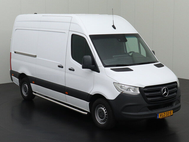 Mercedes-Benz Sprinter 311CDI L2H2 Werkplaatsinrichting | Oprijplaat