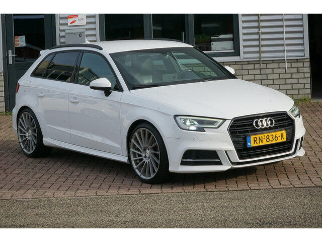 Audi A3 Sportback 1.5 TFSI CoD Sport S Line Edition