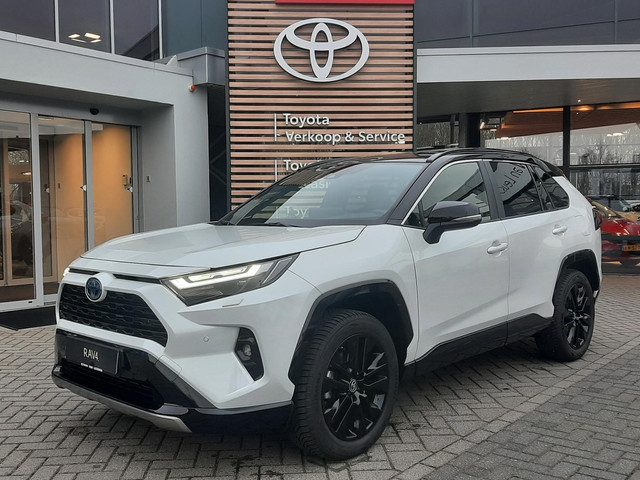 Toyota RAV4 2.5 Hybrid AWD Style