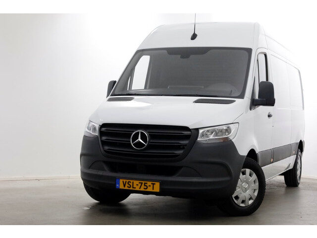 Mercedes-Benz Sprinter 215 CDI 150pk L2H2 9G Automaat Airco/CarPlay 12-2022