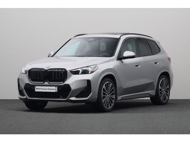 BMW iX1 xDrive30 Launch Edition 67 kWh