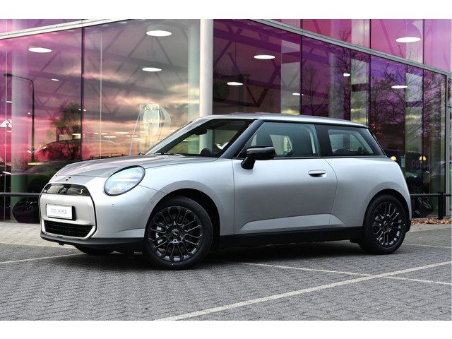 MINI Electric Hatchback Cooper SE