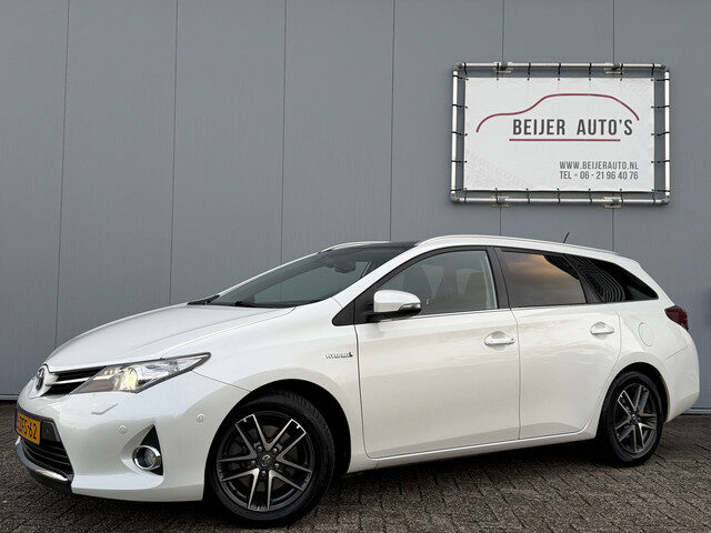 Toyota Auris Touring Sports 1.8 Hybrid Lease+