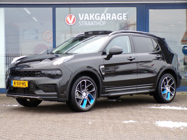 Lynk&Co 01 1.5, Black Edition /