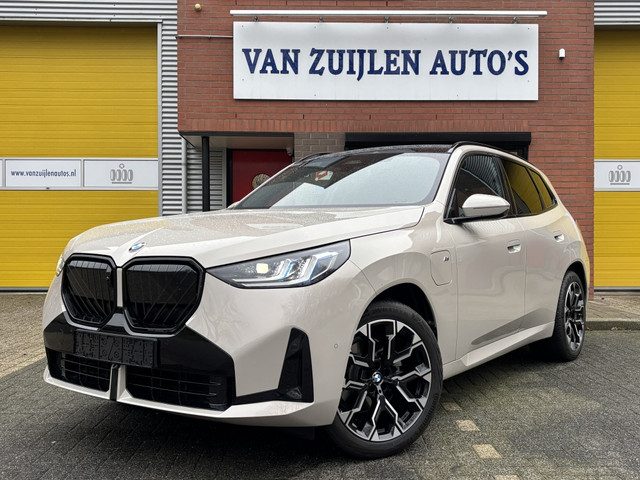 BMW X3 30e xDrive M-Sport Panorama Trekhaak Harman Memory 20"