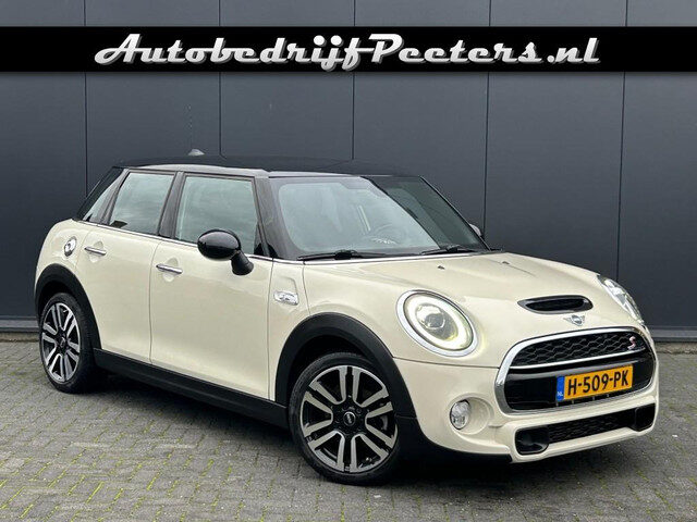MINI Cooper S 2.0 192pk 5-Drs Automaat LED Navi Carplay JCW-stuur Cruise Leder
