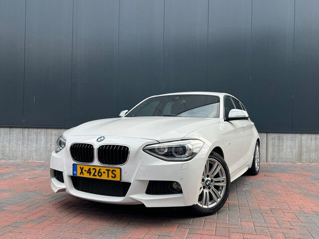 BMW 1 Serie 125i Executive * M-Sport * Navi * Cruise * Led * Trekhaak *