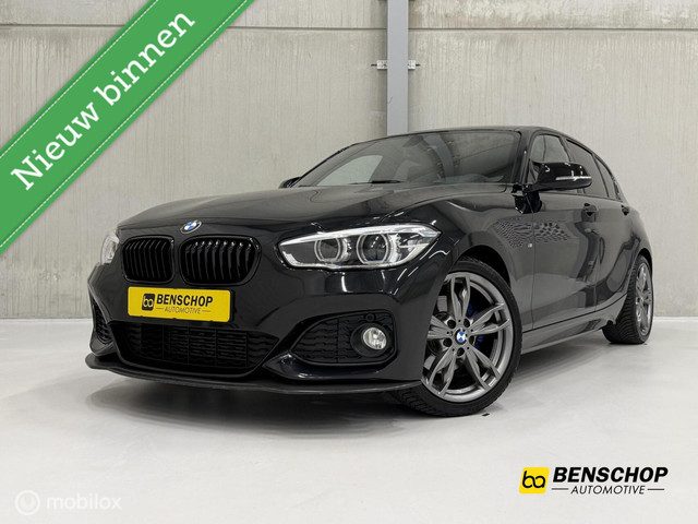 BMW 1 Serie 125i M Sport uitlaat Navi Cruise Alcantara Stoelv LED PDC 18 inch