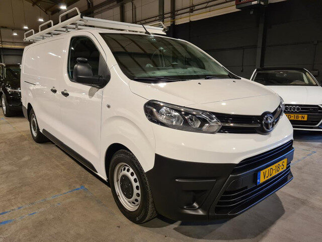 Toyota ProAce Worker 2.0 D-4D Cool Comfort Long - 3 Zits - Airco - Cruise - Imperial - Trekhaak - Ex