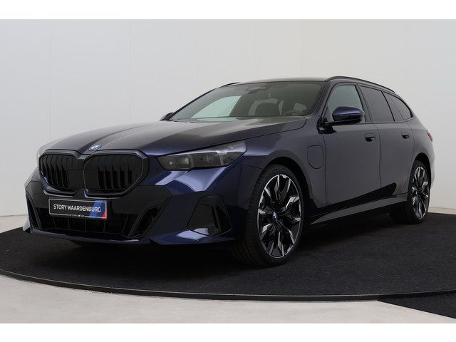 BMW 5 Serie touring 530e M Sport Automaat