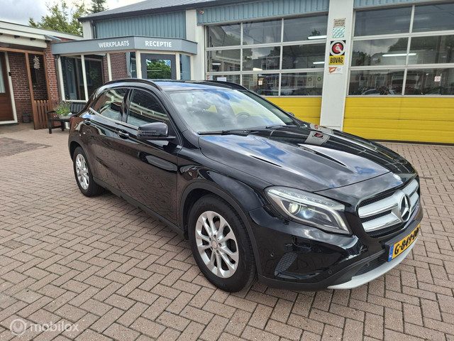 Mercedes-Benz GLA 180 Ambition