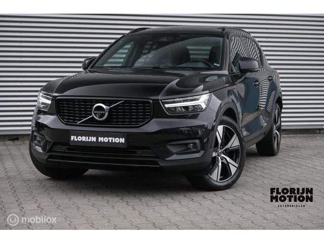 Volvo XC40 1.5 T5 Recharge Ultimate Dark | Pano | Stoel en stuurverw. | ACC | Pilot Assist | Harman