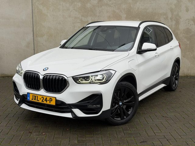 BMW X1 XDrive25e Sport Line Camera Trekhaak Elek. achterklep