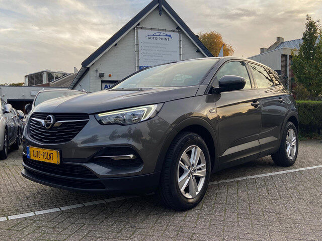 Opel Grandland X 1.2 Turbo NAVI/CRUISE/PDC/79900KM/KEURIG