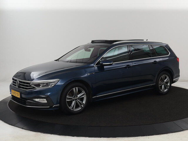 Volkswagen Passat 1.5 TSI R-Line | Panoramadak | Trekhaak |
