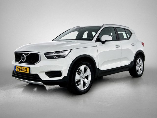 Volvo XC40 T3 Momentum Pro | Trekhaak | Pilot Assist | Camera | BLIS |
