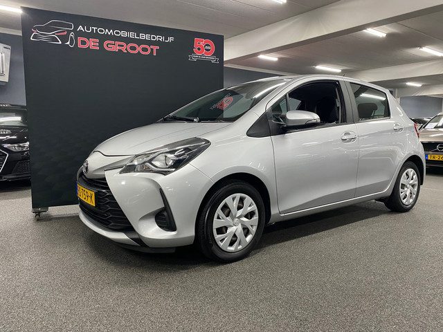 Toyota Yaris 1.5 VVT-i Aspiration/ Nederlandse auto/ Achteruitrijcamera/ Navi/ Cruise Control