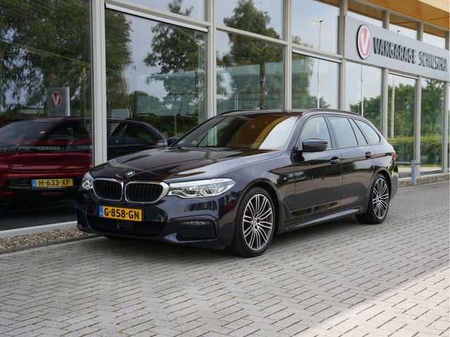 BMW 5 Serie touring 530i xDrive High Executive Edition | H/K | Keyless | Adaptive Cruise | 360 camer