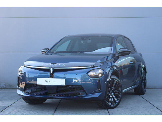 Lancia Ypsilon Edizione Cassina Limitata 51 kWh